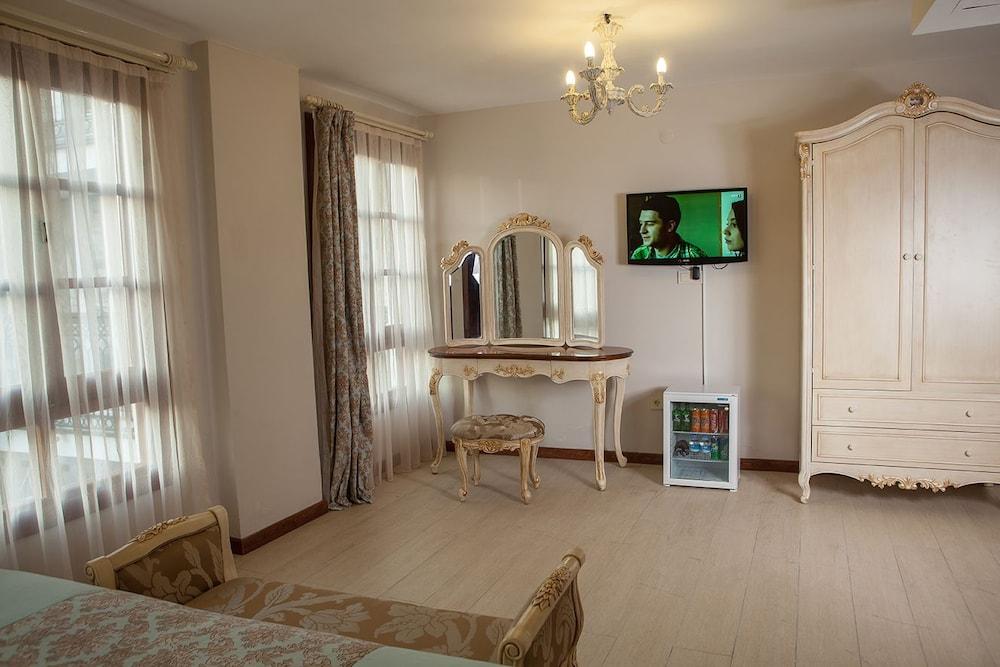 La Petra Hotel Ізмір Екстер'єр фото
