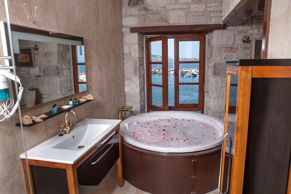 La Petra Hotel Ізмір Екстер'єр фото
