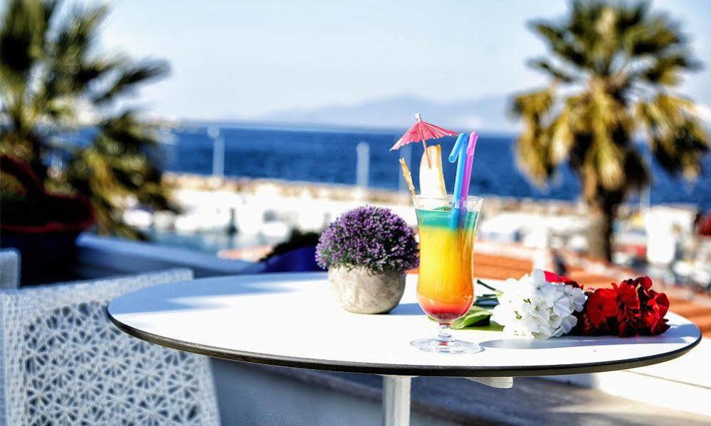 La Petra Hotel Ізмір Екстер'єр фото