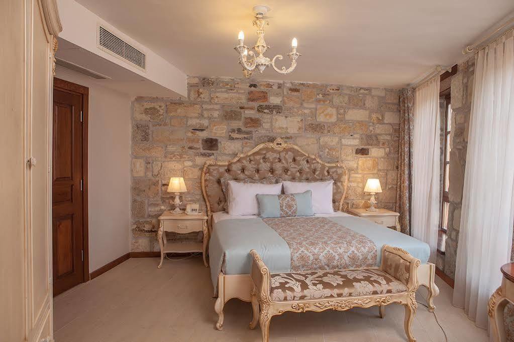 La Petra Hotel Ізмір Екстер'єр фото